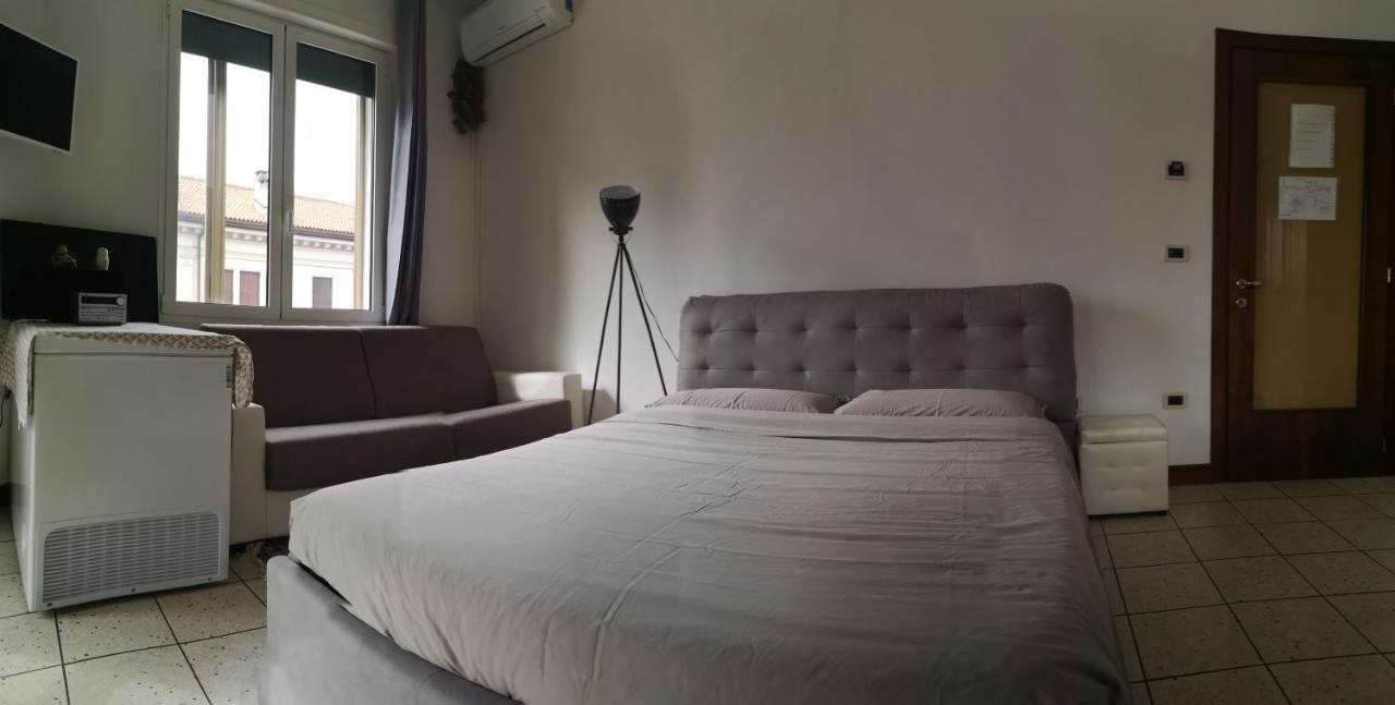 New Life Bed & Breakfast Mestre Exterior photo